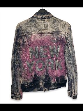 Levi's Acid Wash Pink & Black Denim Jacket Size Small P2P 20"